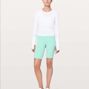 Lululemon On Pace Short 10” size 4